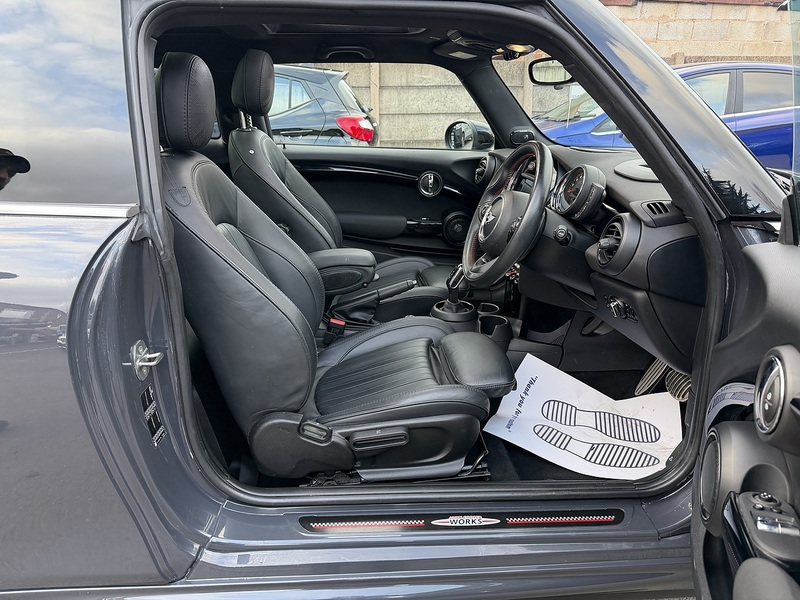 MINI Hatch 2.0 John Cooper Works Hatchback 3dr Petrol Steptronic Euro 6 (s/s) (231 ps) - U2386