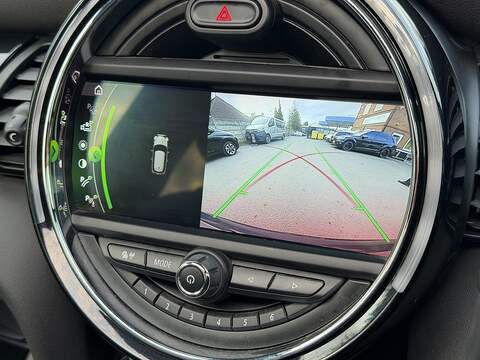 MINI Hatch 2.0 John Cooper Works Hatchback 3dr Petrol Steptronic Euro 6 (s/s) (231 ps) - U2386