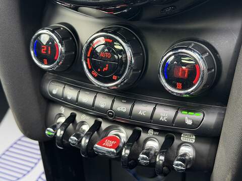 MINI Hatch 2.0 John Cooper Works Hatchback 3dr Petrol Steptronic Euro 6 (s/s) (231 ps) - U2386