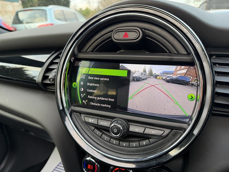 MINI Hatch 2.0 John Cooper Works Hatchback 3dr Petrol Steptronic Euro 6 (s/s) (231 ps) - U2386