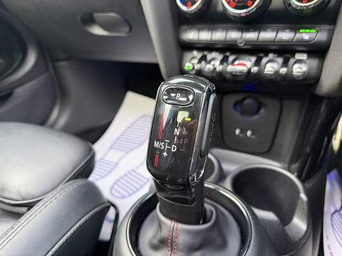 MINI Hatch 2.0 John Cooper Works Hatchback 3dr Petrol Steptronic Euro 6 (s/s) (231 ps) - U2386