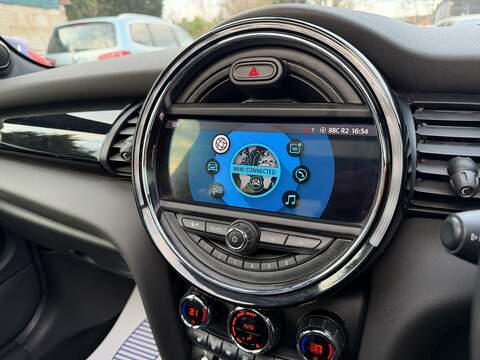 MINI Hatch 2.0 John Cooper Works Hatchback 3dr Petrol Steptronic Euro 6 (s/s) (231 ps) - U2386