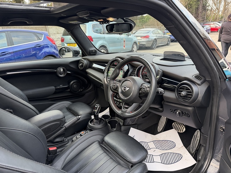 MINI Hatch 2.0 John Cooper Works Hatchback 3dr Petrol Steptronic Euro 6 (s/s) (231 ps) - U2386