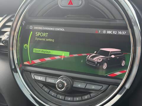 MINI Hatch 2.0 John Cooper Works Hatchback 3dr Petrol Steptronic Euro 6 (s/s) (231 ps) - U2386