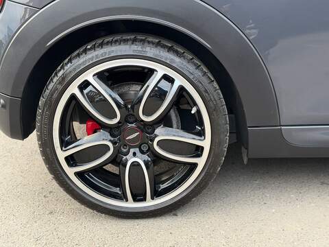MINI Hatch 2.0 John Cooper Works Hatchback 3dr Petrol Steptronic Euro 6 (s/s) (231 ps) - U2386