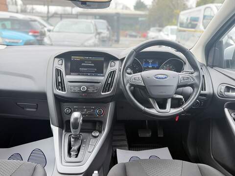 Ford Focus 1.0T EcoBoost Zetec Hatchback 5dr Petrol Auto Euro 6 (s/s) (125 ps) - U2387