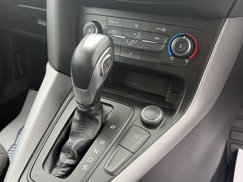 Ford Focus 1.0T EcoBoost Zetec Hatchback 5dr Petrol Auto Euro 6 (s/s) (125 ps) - U2387