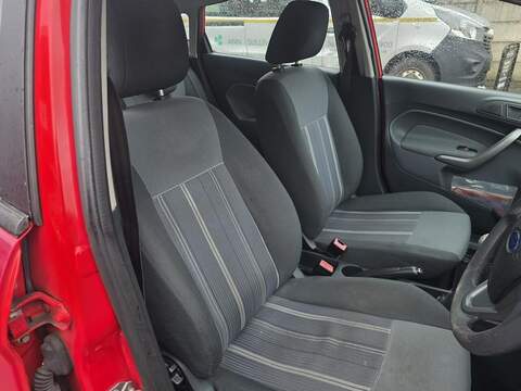 Ford Fiesta 1.4 Style + Hatchback 5dr Petrol Manual (133 g/km, 94 bhp) - U2390