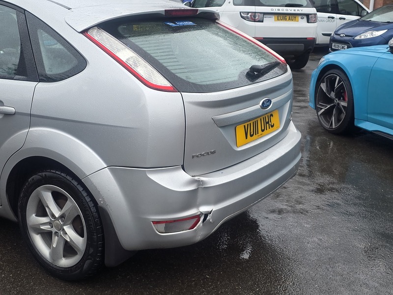 Ford Focus 1.6 Zetec Hatchback 5dr Petrol Manual (159 g/km, 99 bhp) - U2391