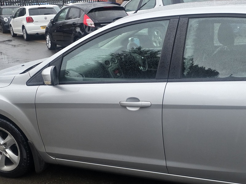 Ford Focus 1.6 Zetec Hatchback 5dr Petrol Manual (159 g/km, 99 bhp) - U2391