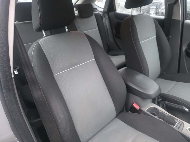 Ford Focus 1.6 Zetec Hatchback 5dr Petrol Manual (159 g/km, 99 bhp) - U2391