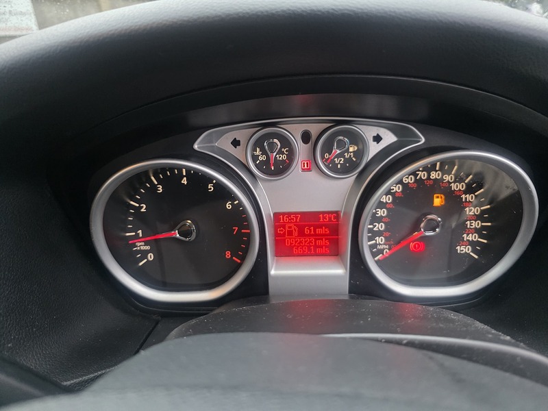 Ford Focus 1.6 Zetec Hatchback 5dr Petrol Manual (159 g/km, 99 bhp) - U2391