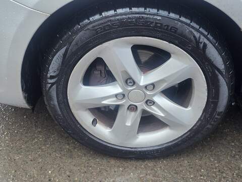 Ford Focus 1.6 Zetec Hatchback 5dr Petrol Manual (159 g/km, 99 bhp) - U2391