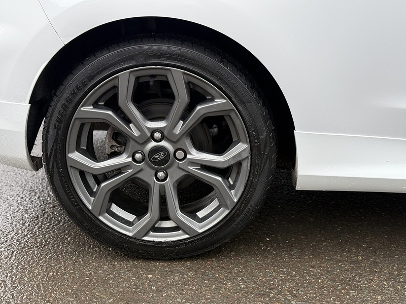 Ford Fiesta T EcoBoost ST-Line - U2393