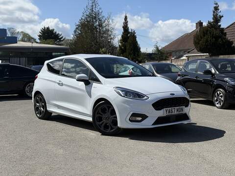 Ford Fiesta 1.0T EcoBoost ST-Line Hatchback 3dr Petrol Manual Euro 6 (s/s) (100 ps) - U2393