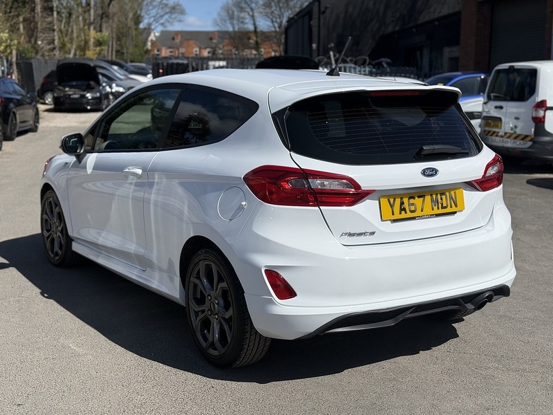 Ford Fiesta 1.0T EcoBoost ST-Line Hatchback 3dr Petrol Manual Euro 6 (s/s) (100 ps) - U2393