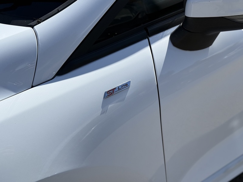 Ford Fiesta 1.0T EcoBoost ST-Line Hatchback 3dr Petrol Manual Euro 6 (s/s) (100 ps) - U2393