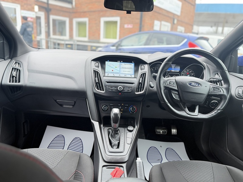 Ford Focus 1.0T EcoBoost ST-Line Hatchback 5dr Petrol Auto Euro 6 (s/s) (125 ps) - U2394