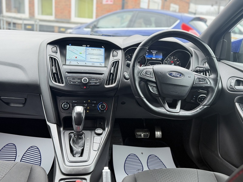 Ford Focus 1.0T EcoBoost ST-Line Hatchback 5dr Petrol Auto Euro 6 (s/s) (125 ps) - U2394