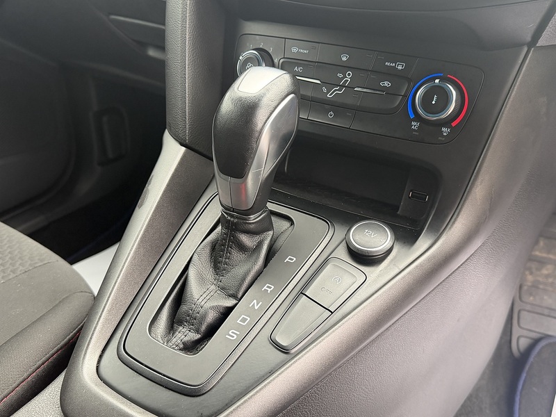 Ford Focus 1.0T EcoBoost ST-Line Hatchback 5dr Petrol Auto Euro 6 (s/s) (125 ps) - U2394