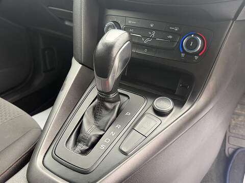 Ford Focus 1.0T EcoBoost ST-Line Hatchback 5dr Petrol Auto Euro 6 (s/s) (125 ps) - U2394