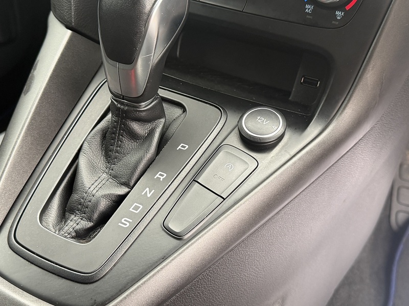 Ford Focus 1.0T EcoBoost ST-Line Hatchback 5dr Petrol Auto Euro 6 (s/s) (125 ps) - U2394