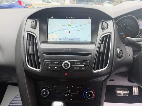 Ford Focus 1.0T EcoBoost ST-Line Hatchback 5dr Petrol Auto Euro 6 (s/s) (125 ps) - U2394