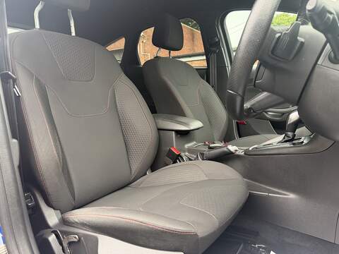 Ford Focus 1.0T EcoBoost ST-Line Hatchback 5dr Petrol Auto Euro 6 (s/s) (125 ps) - U2394
