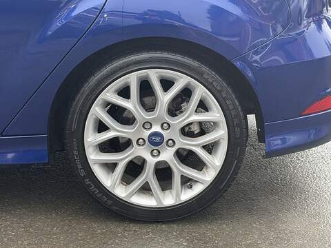 Ford Focus 1.0T EcoBoost ST-Line Hatchback 5dr Petrol Auto Euro 6 (s/s) (125 ps) - U2394