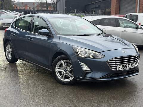 Ford Focus 1.25 Zetec Hatchback 5dr Petrol Manual (133 g/km, 81 bhp)
