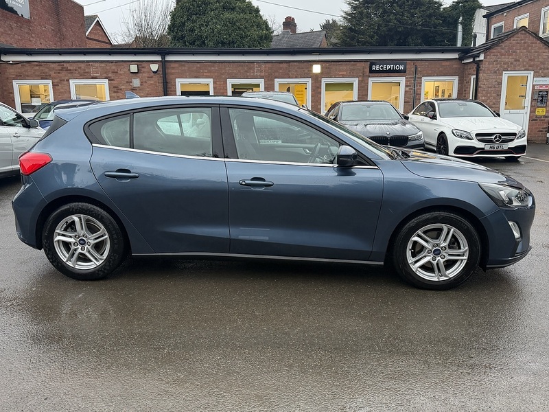Ford Focus 1.0T EcoBoost Zetec Hatchback 5dr Petrol Auto Euro 6 (s/s) (125 ps) - U2395