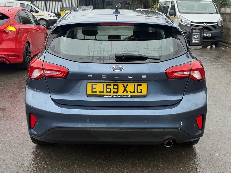 Ford Focus 1.0T EcoBoost Zetec Hatchback 5dr Petrol Auto Euro 6 (s/s) (125 ps) - U2395