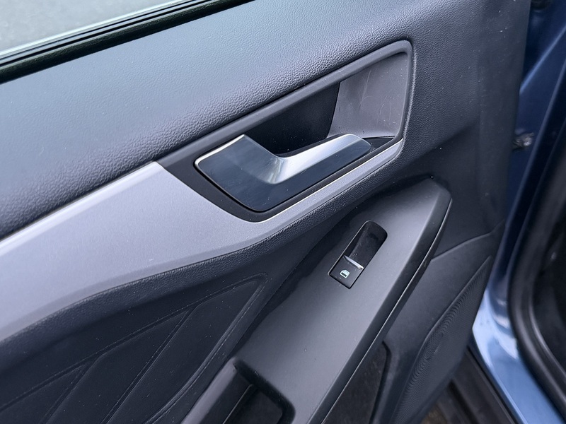 Ford Focus 1.0T EcoBoost Zetec Hatchback 5dr Petrol Auto Euro 6 (s/s) (125 ps) - U2395