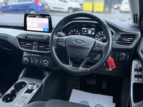 Ford Focus 1.0T EcoBoost Zetec Hatchback 5dr Petrol Auto Euro 6 (s/s) (125 ps) - U2395