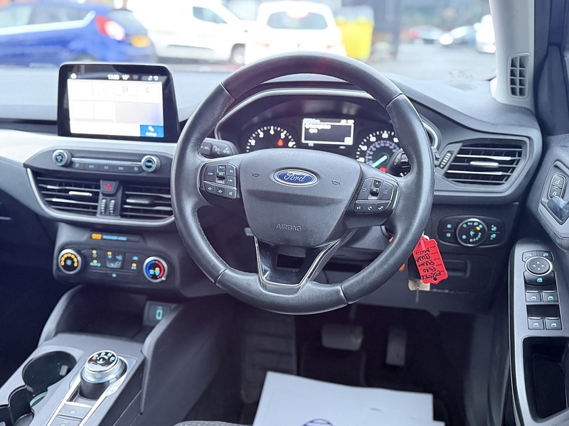 Ford Focus 1.0T EcoBoost Zetec Hatchback 5dr Petrol Auto Euro 6 (s/s) (125 ps) - U2395