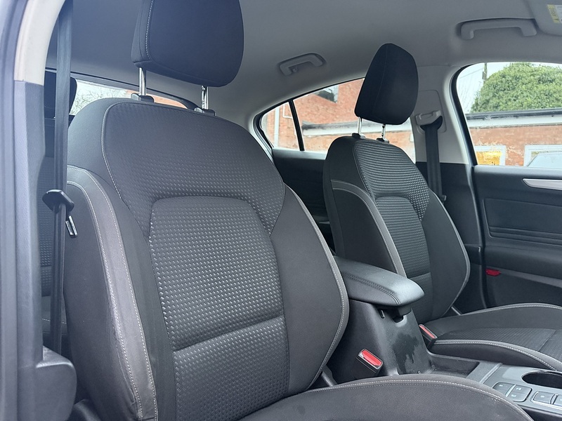 Ford Focus 1.0T EcoBoost Zetec Hatchback 5dr Petrol Auto Euro 6 (s/s) (125 ps) - U2395