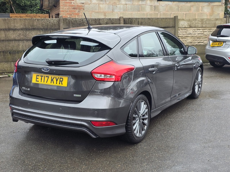 Ford Focus 1.0T EcoBoost ST-Line Hatchback 5dr Petrol Auto Euro 6 (s/s) (125 ps) - U2396