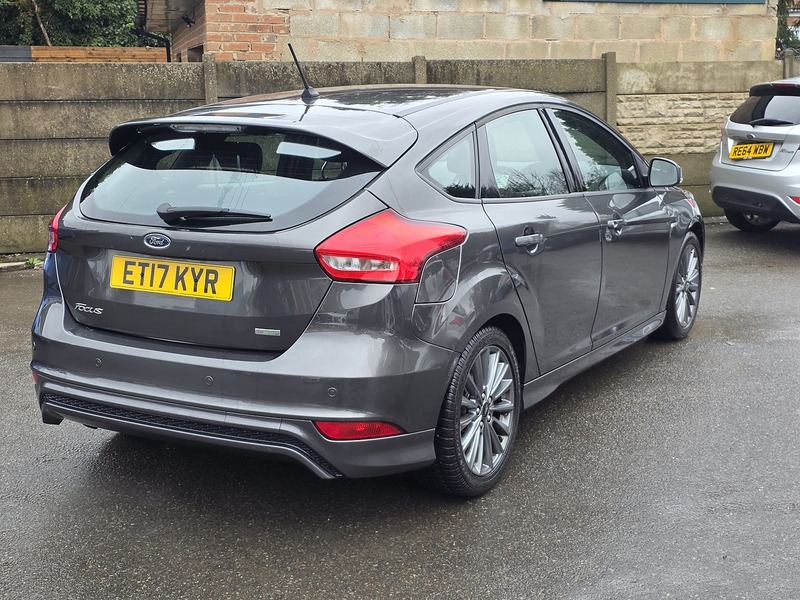 Ford Focus 1.0T EcoBoost ST-Line Hatchback 5dr Petrol Auto Euro 6 (s/s) (125 ps) - U2396