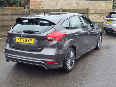 Ford Focus 1.0T EcoBoost ST-Line Hatchback 5dr Petrol Auto Euro 6 (s/s) (125 ps) - U2396