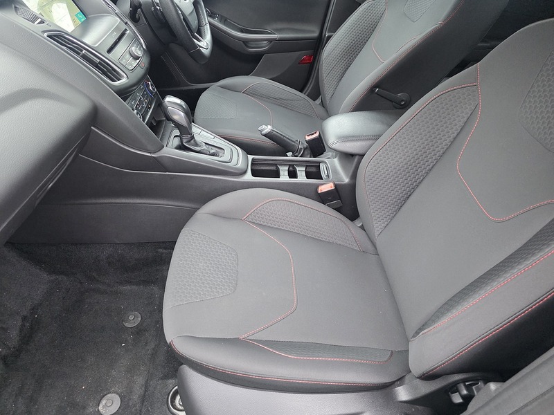 Ford Focus 1.0T EcoBoost ST-Line Hatchback 5dr Petrol Auto Euro 6 (s/s) (125 ps) - U2396