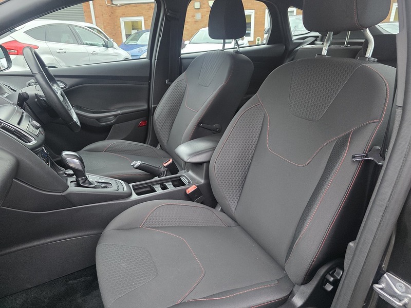 Ford Focus 1.0T EcoBoost ST-Line Hatchback 5dr Petrol Auto Euro 6 (s/s) (125 ps) - U2396