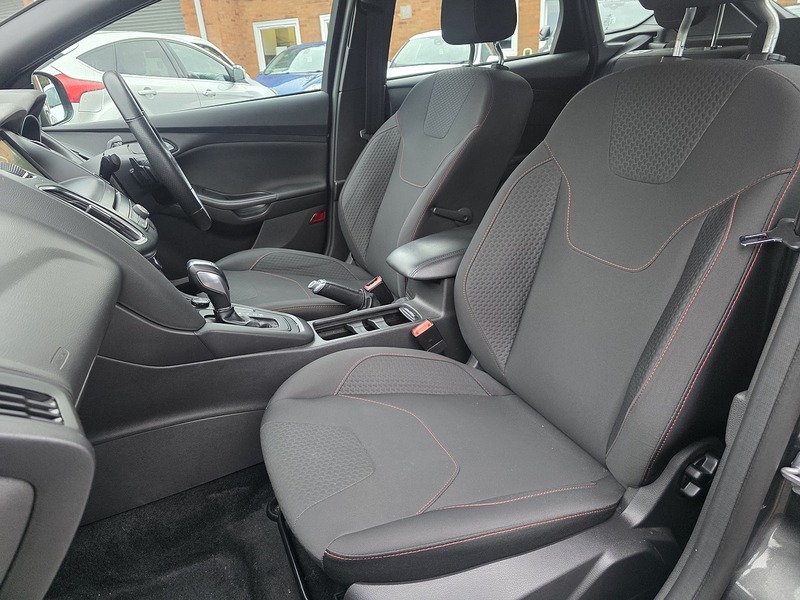 Ford Focus 1.0T EcoBoost ST-Line Hatchback 5dr Petrol Auto Euro 6 (s/s) (125 ps) - U2396