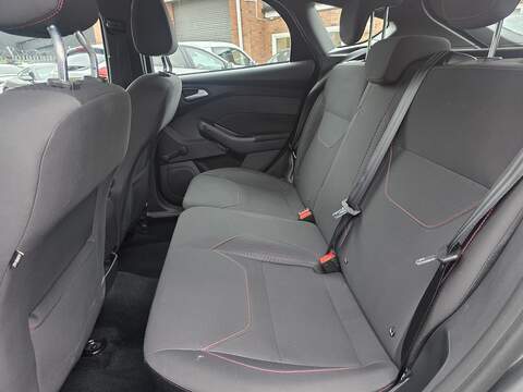 Ford Focus 1.0T EcoBoost ST-Line Hatchback 5dr Petrol Auto Euro 6 (s/s) (125 ps) - U2396
