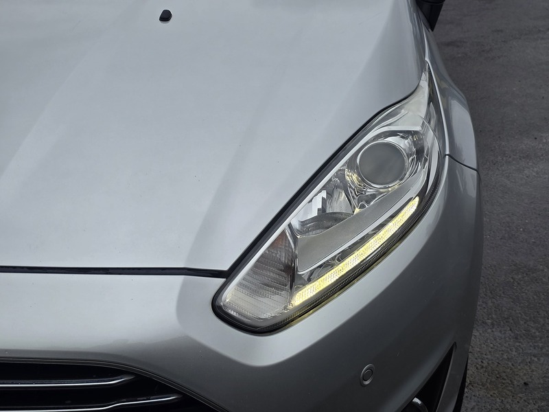 Ford Fiesta 1.0T EcoBoost Titanium X Hatchback 5dr Petrol Powershift Euro 5 (100 ps) - U2397