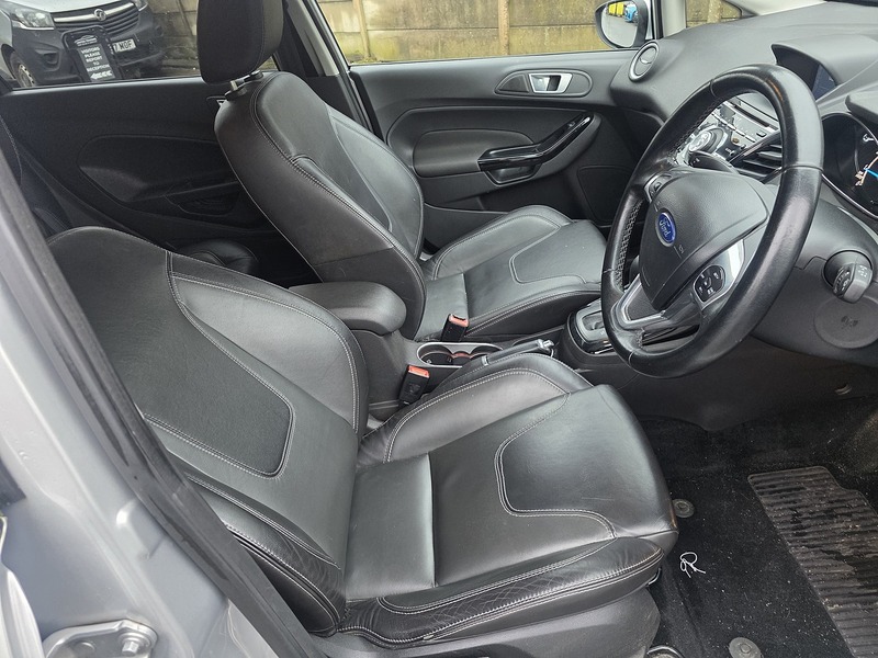 Ford Fiesta 1.0T EcoBoost Titanium X Hatchback 5dr Petrol Powershift Euro 5 (100 ps) - U2397