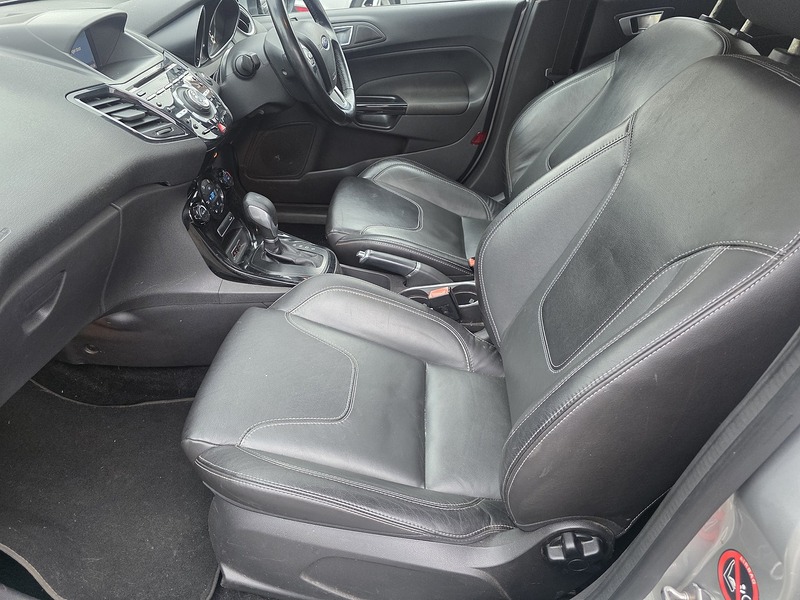 Ford Fiesta 1.0T EcoBoost Titanium X Hatchback 5dr Petrol Powershift Euro 5 (100 ps) - U2397