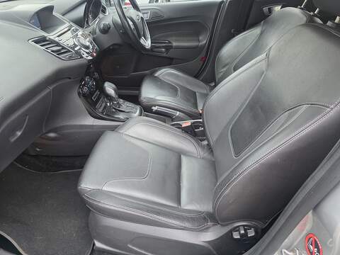 Ford Fiesta 1.0T EcoBoost Titanium X Hatchback 5dr Petrol Powershift Euro 5 (100 ps) - U2397