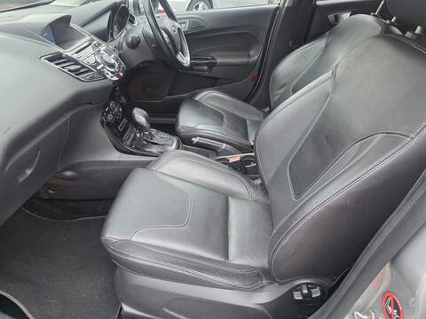 Ford Fiesta 1.0T EcoBoost Titanium X Hatchback 5dr Petrol Powershift Euro 5 (100 ps) - U2397