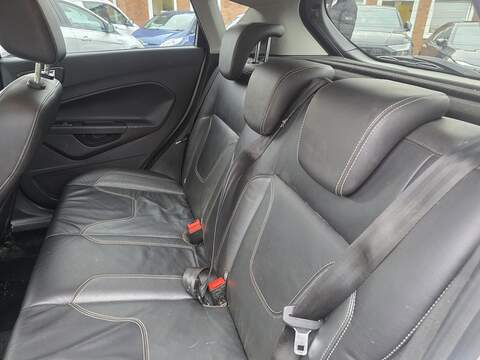 Ford Fiesta 1.0T EcoBoost Titanium X Hatchback 5dr Petrol Powershift Euro 5 (100 ps) - U2397