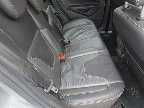 Ford Fiesta 1.0T EcoBoost Titanium X Hatchback 5dr Petrol Powershift Euro 5 (100 ps) - U2397